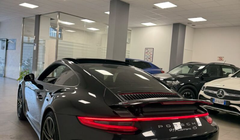 
								Porsche Carrera 991 4s full									