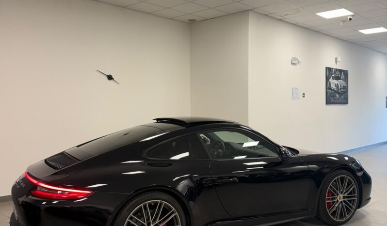 
								Porsche Carrera 991 4s full									