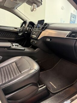 
										Mercedes GLE Coupe full									