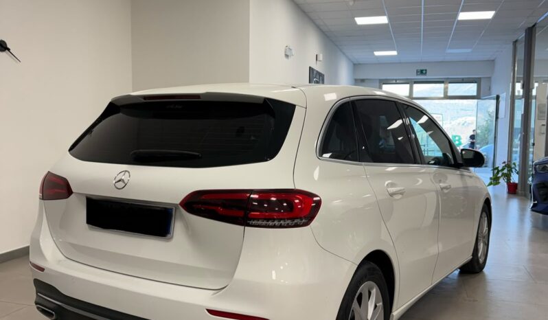 
								Mercedes Classe B full									