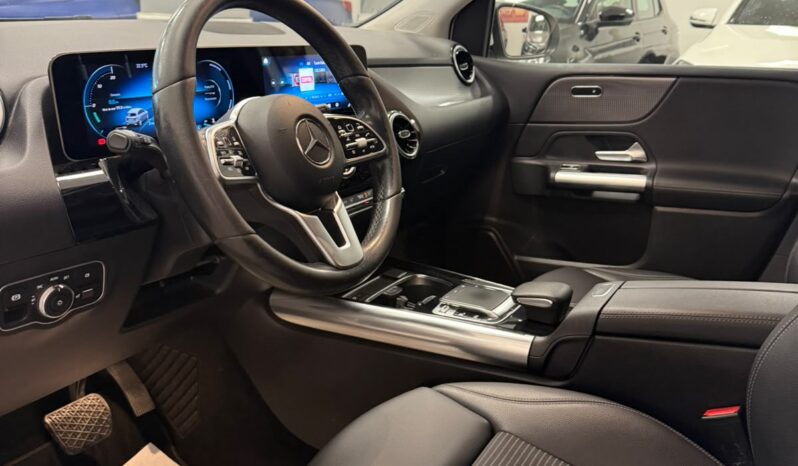 
								Mercedes Classe B full									