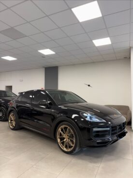 Porsche Cayenne Coupe Turbo GT