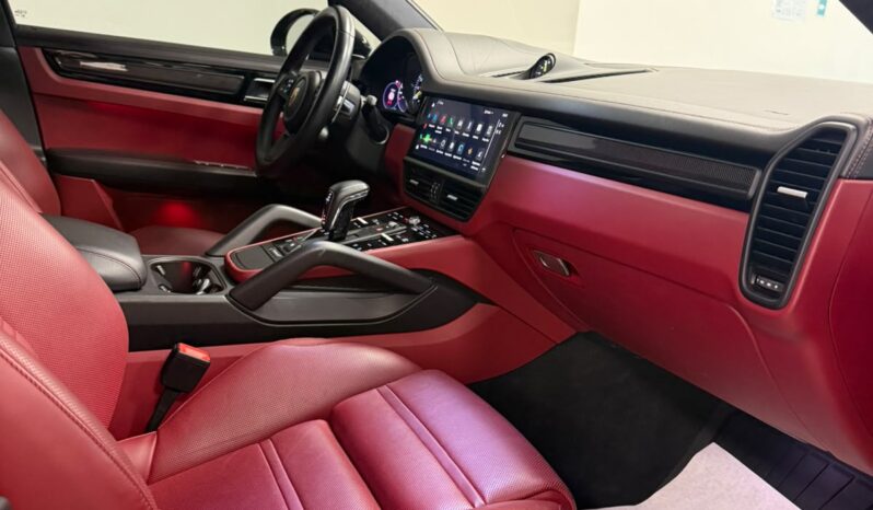 
								Porsche Cayenne Coupe Turbo GT full									