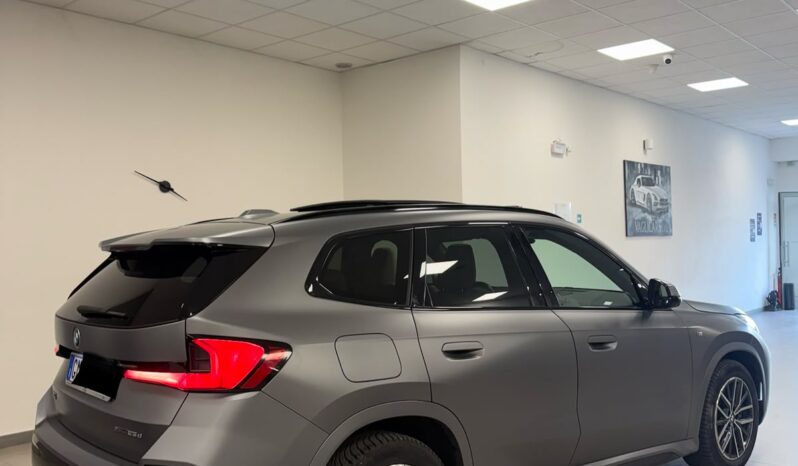 
								BMW X1 m Sport full									