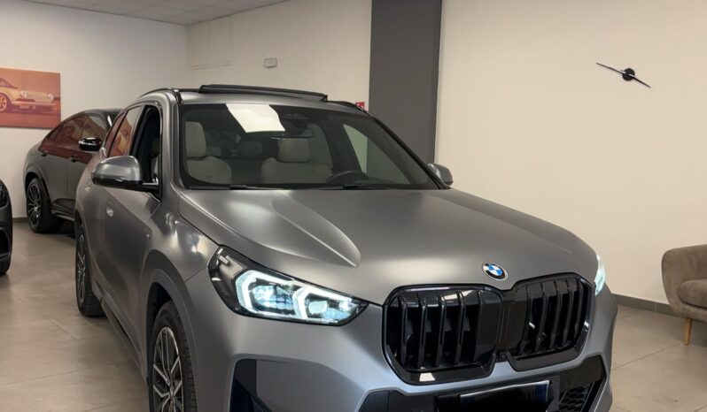 
								BMW X1 m Sport full									